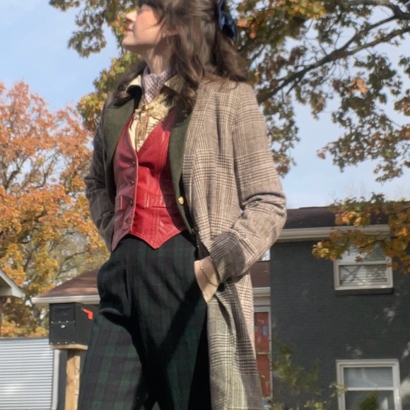 Meet your Posher, Jessica - Picture 6 of 10